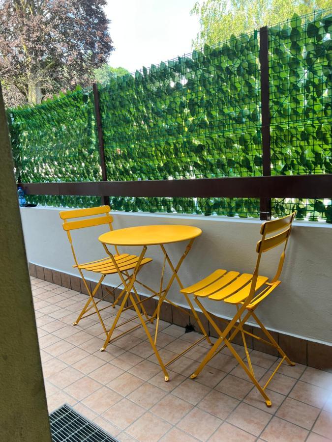 85 Mjka House Free Parking Como Albese Con Cassano Экстерьер фото